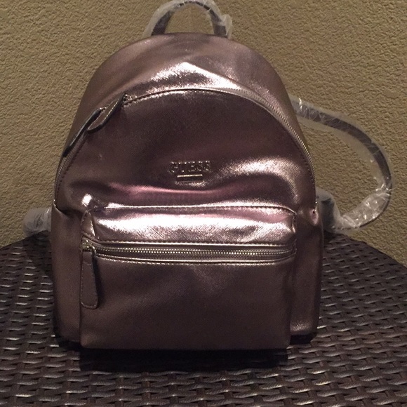 Brand new! Guess Zayn Backpack! - Picture 3 of 8